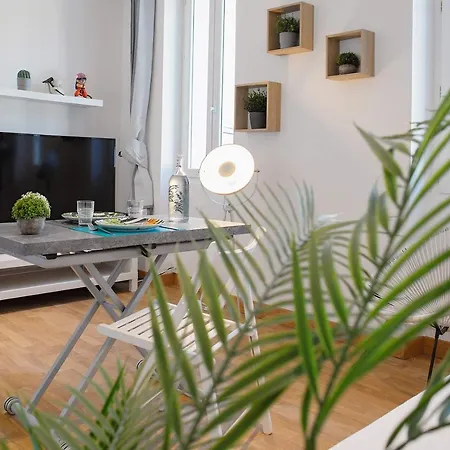 Apartment Gregbnb - T2 Design - Climatise - Wifi Fibre *